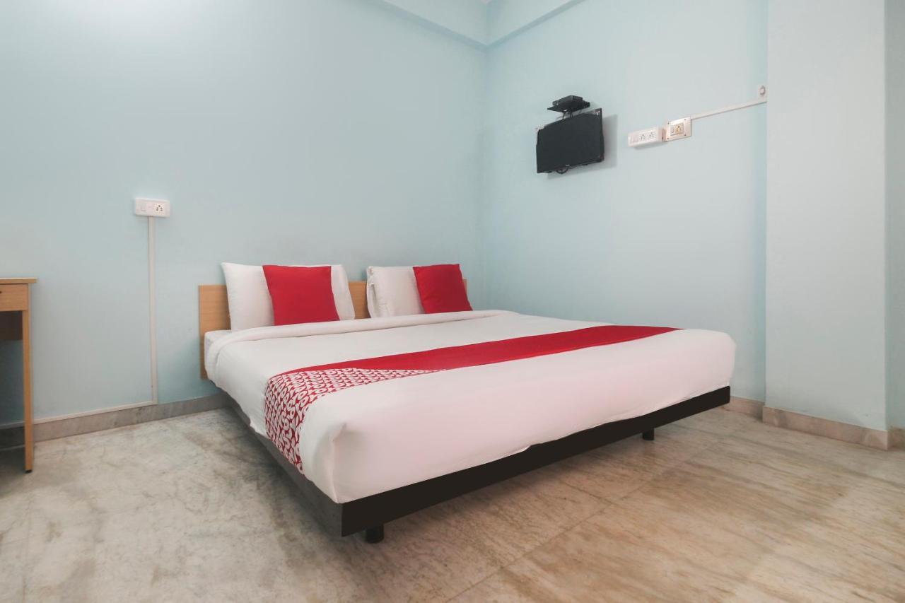 Oyo Flagship 48158 Ss Towers Hotel Podanur Екстериор снимка